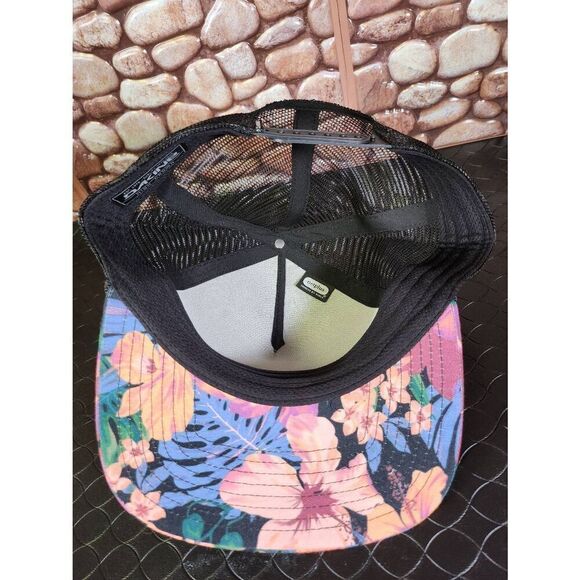 Dakine Classic Paradise Trucker- Black Tropidelic - Picture 5 of 9